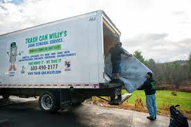 Best Yard Waste Removal  in South Lyon, MI